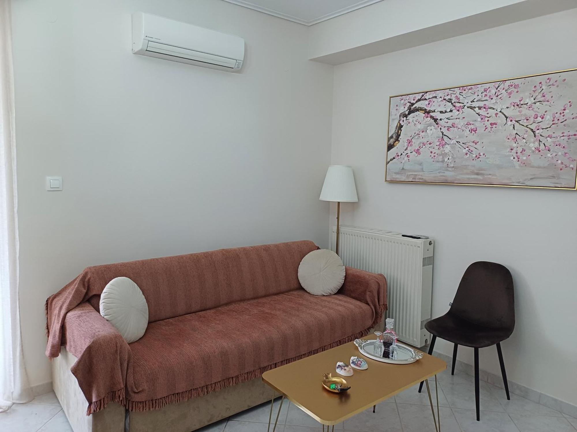 Georgia'S Comfort City Center Apartment Триполис Екстериор снимка